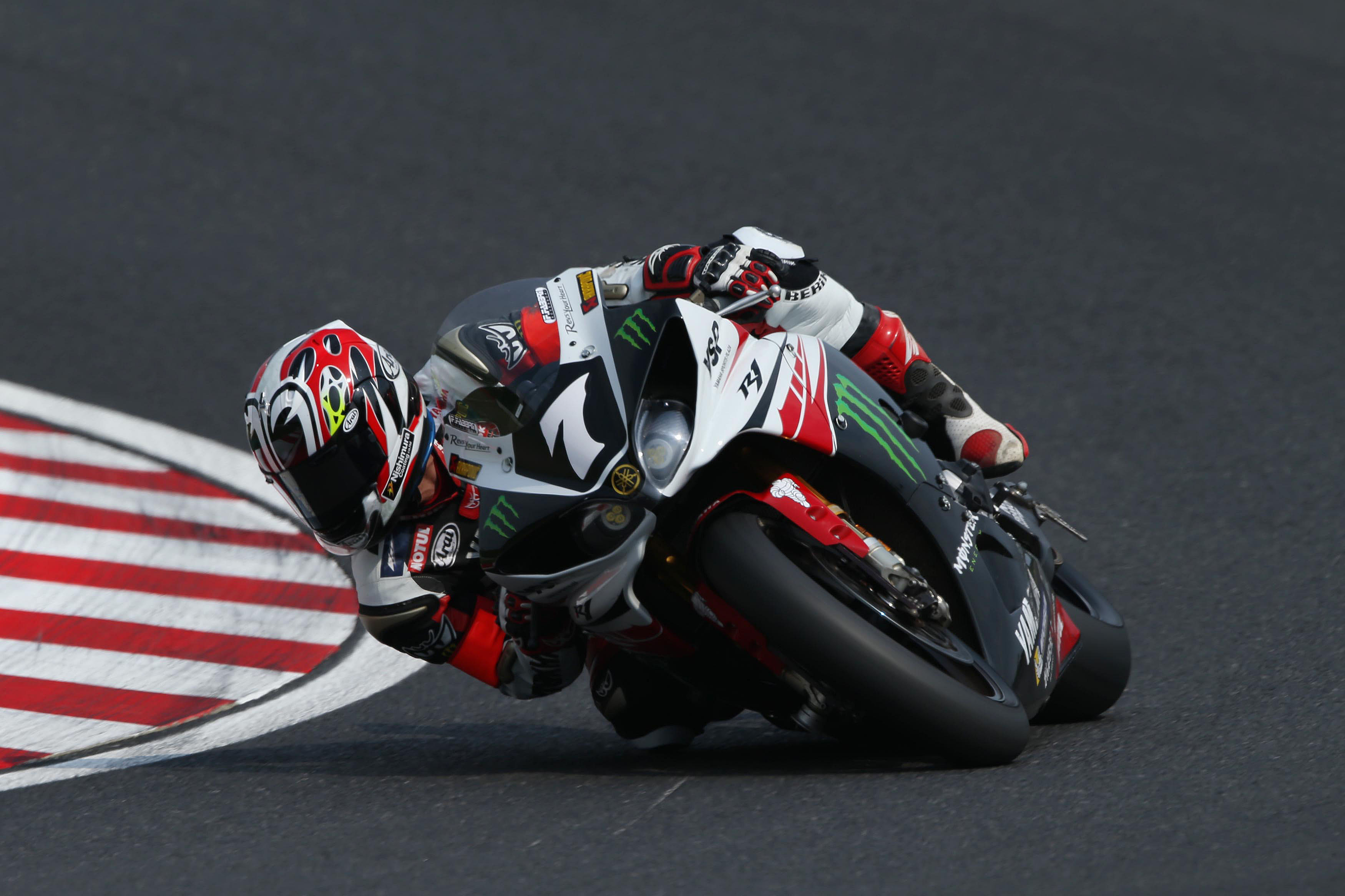 力与美——2014日本铃鹿8耐赛事图片赏析(上)