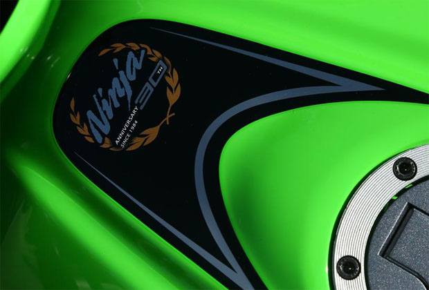 2015 KAWASAKI NINJA 300 小忍30周年纪念版_川崎摩托车_新车_摩