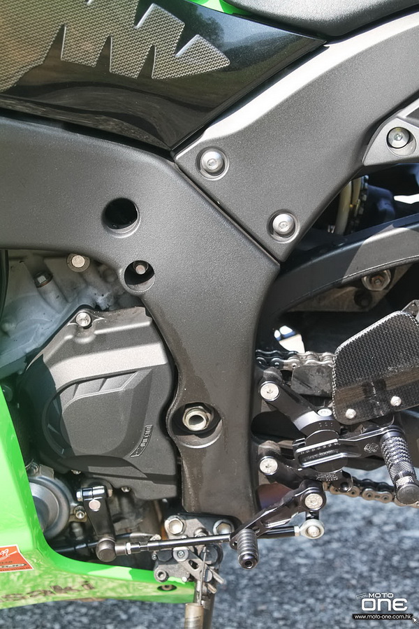 川崎2016 ZX-10R VS 2015 ZX-10R对比_川崎摩托车_导购_摩信网手机版 川崎2016 ZX-10R VS 2015 ZX-10R对比_川崎摩托车_导购_摩信网手机版