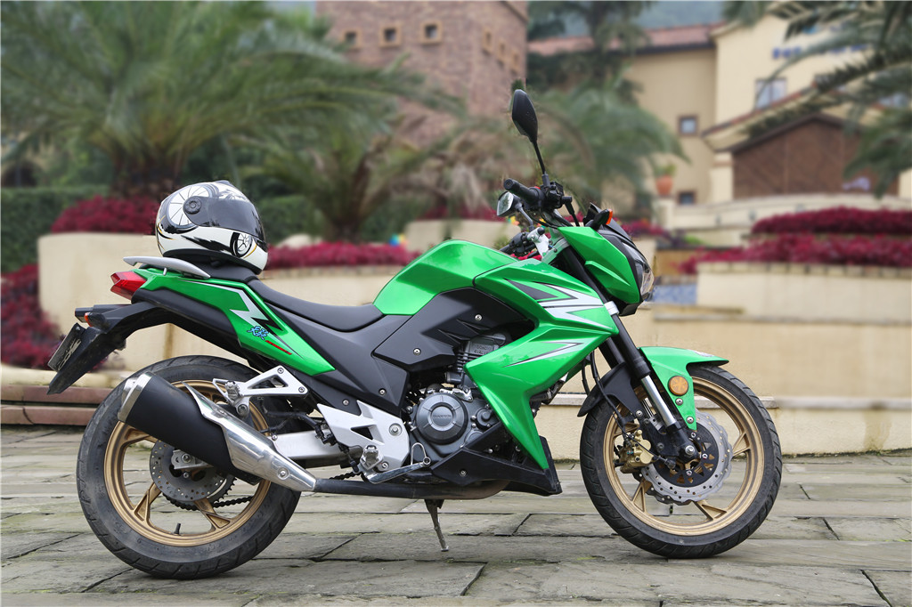 街道征服者 大运天骁250动态评测_摩托车之家_美图欣赏_摩信网手机版