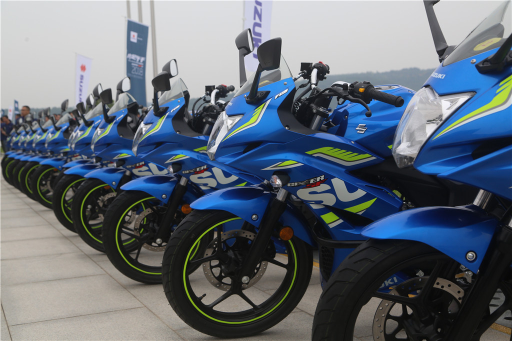 济南铃木 极客飒gixxer 155_济南铃木摩托车报价_参数_图片_资讯_摩信