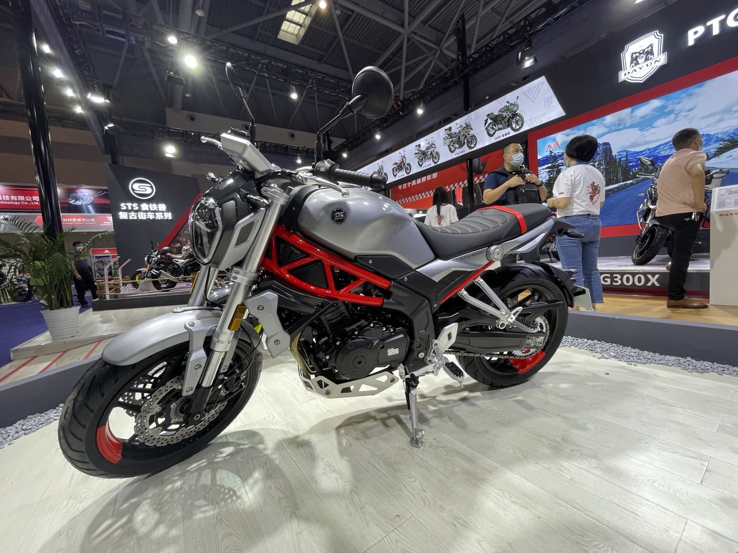 食铁兽STS400C