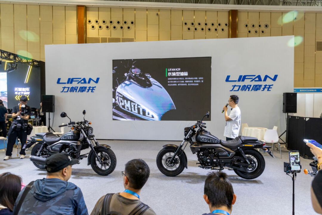 5424aaf7476d153d308556fc328b17