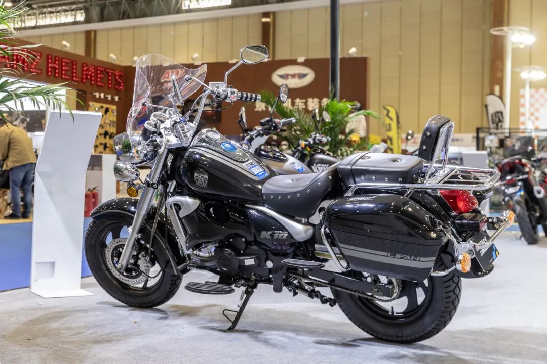 摩展力帆聚焦：硬核集结，见证复古新生_力帆摩托车_车展_摩信网手机版